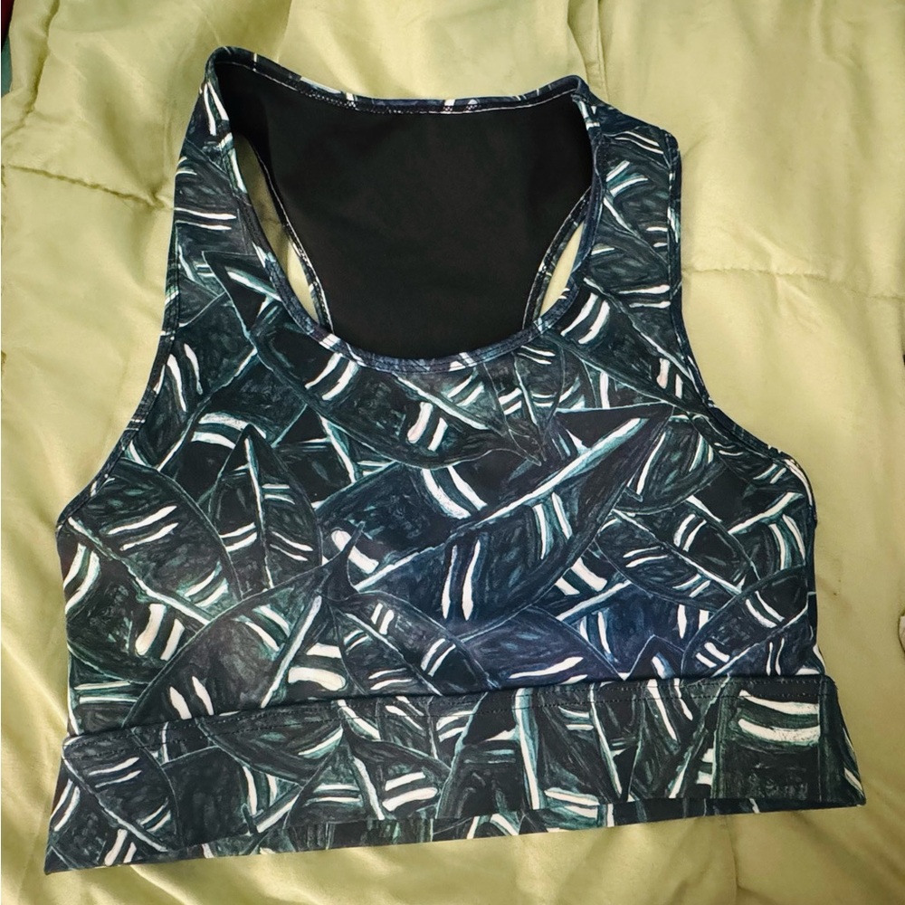 Body Glove Black and White Patterned Sports Bra